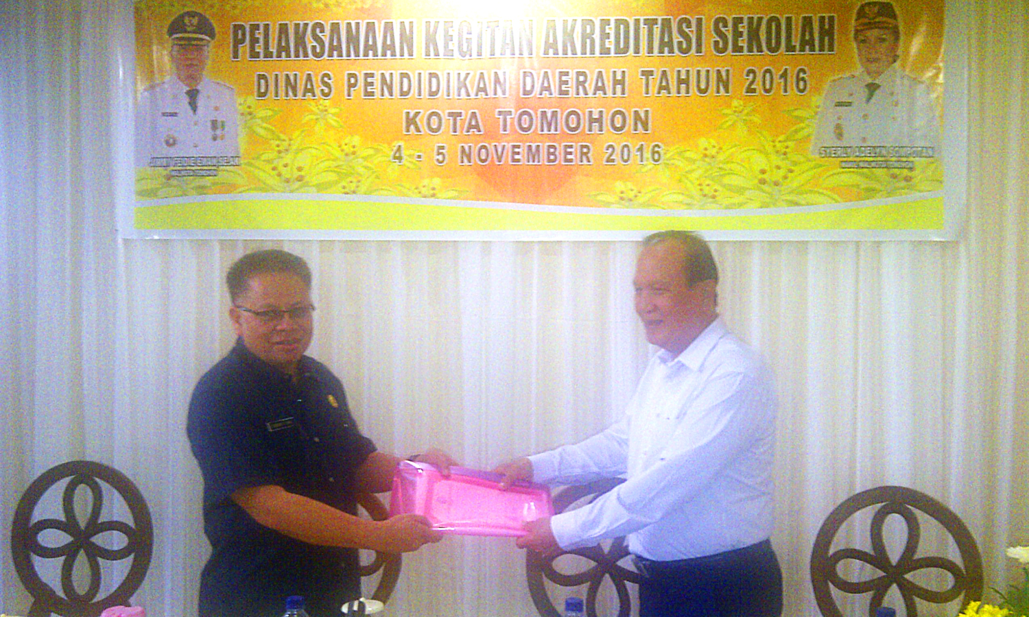 54 Sekolah di Kota Tomohon Terakreditasi