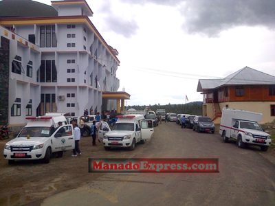 Pemkab Boltim Salurkan Bantuan Untuk Korban Banjir di Manado