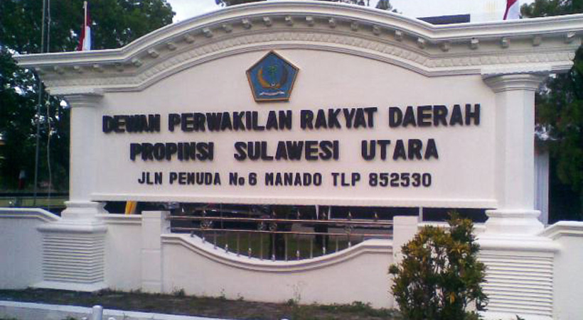 Legislator Sulut 'Keroyok' Plt Rektor Unima