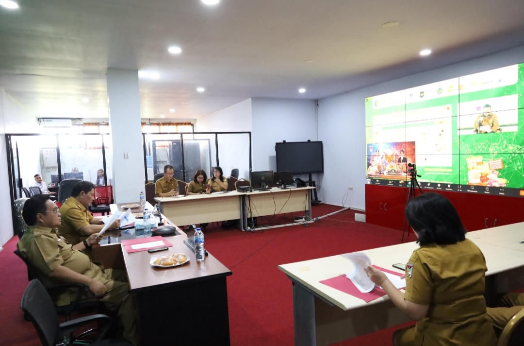 Sambut Idul Fitri, Pj Bupati Minahasa Bersama Jajaran Ikuti Rakor Pengendalian Inflasi Oleh Kemendagri Secara Virtual