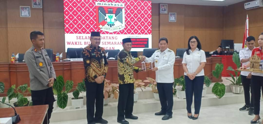 Studi Ilmu Pengetahuan di Minahasa, Bupati Jemmy Kemendong Terima Kunker Wakil Bupat Semarang 