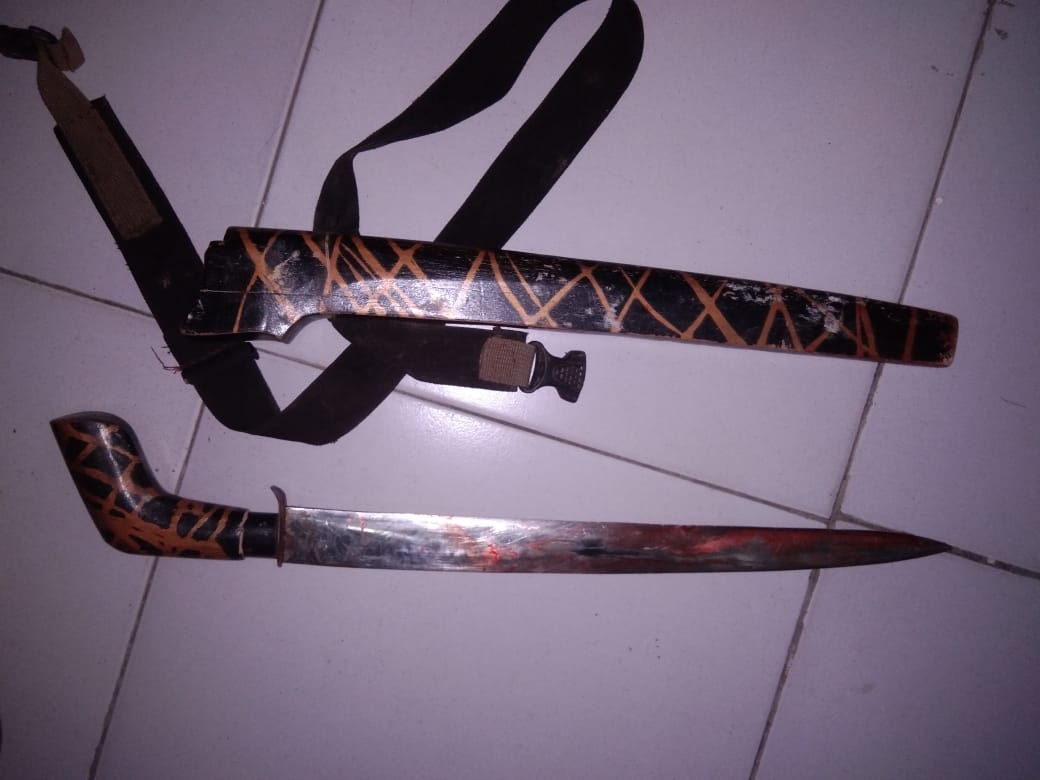Dipicu Dendam Lama, Keponakan Bacok Paman Sampai Kritis