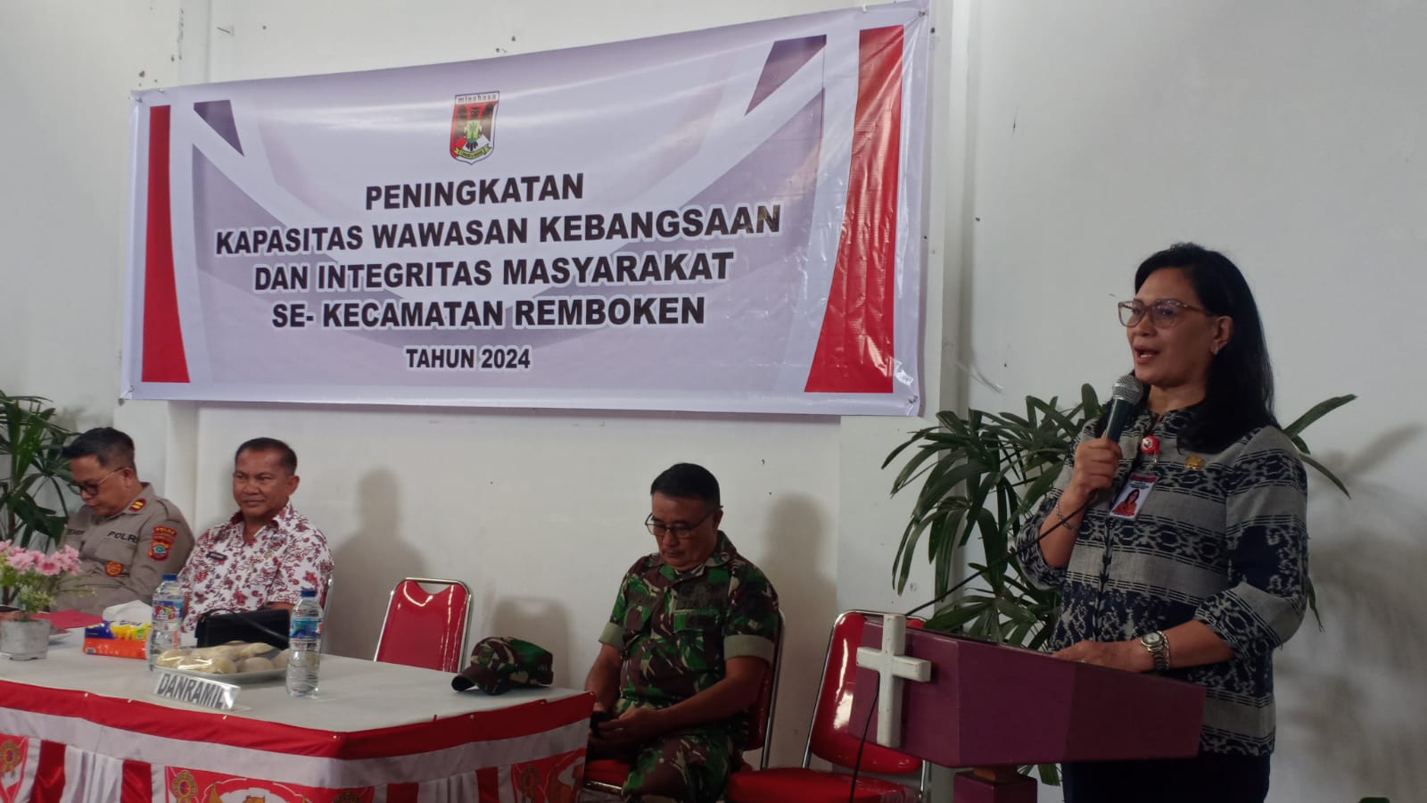 Sekda Watania Paparkan Soal Pentingnya Peningkatan Wawasan Kebangsaan di Remboken