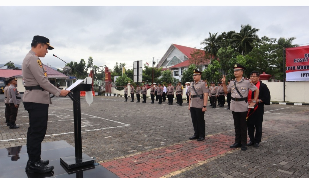 Kapolres AKBP Sophian Pimpin Upacara Pelantikan Kasat Lantas Baru di Mapolres Minahasa