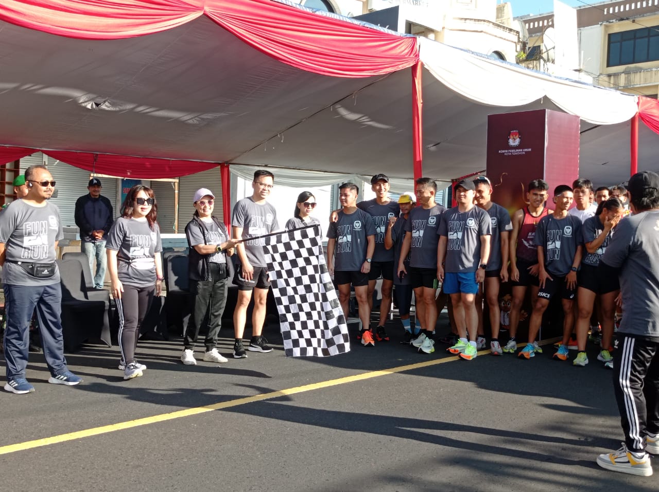 Fun Run Awali Launching Pilkada 2024 di Tomohon
