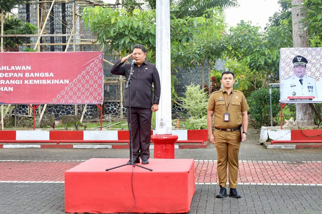 Pj Bupati Jemmy Kumendong Pembina Upacara Peringati Hari Pahlawan Nasional 