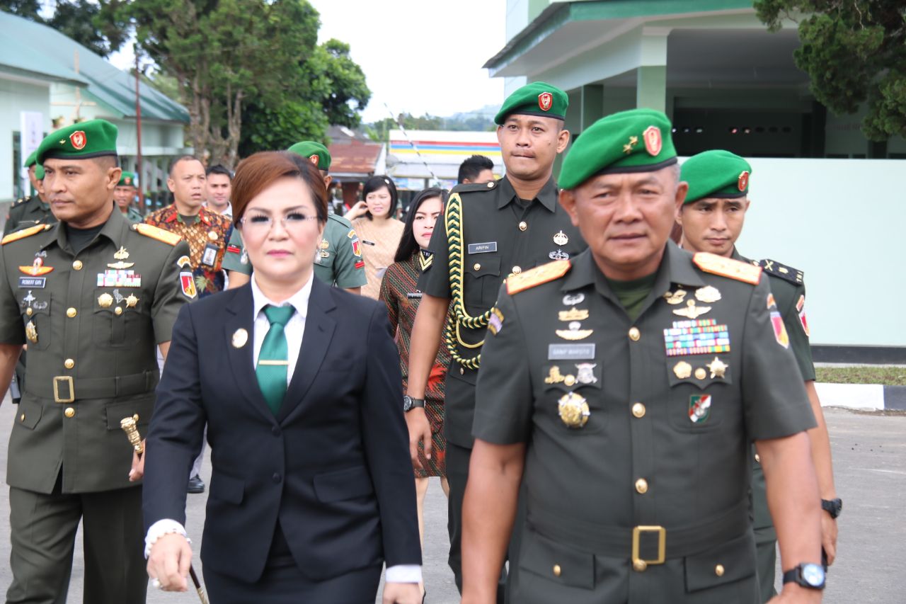 Wawali Hadiri Penutupan Pendidikan Pertama Bintara TNI AD Dan Peresmian Rindam XIII Merdeka
