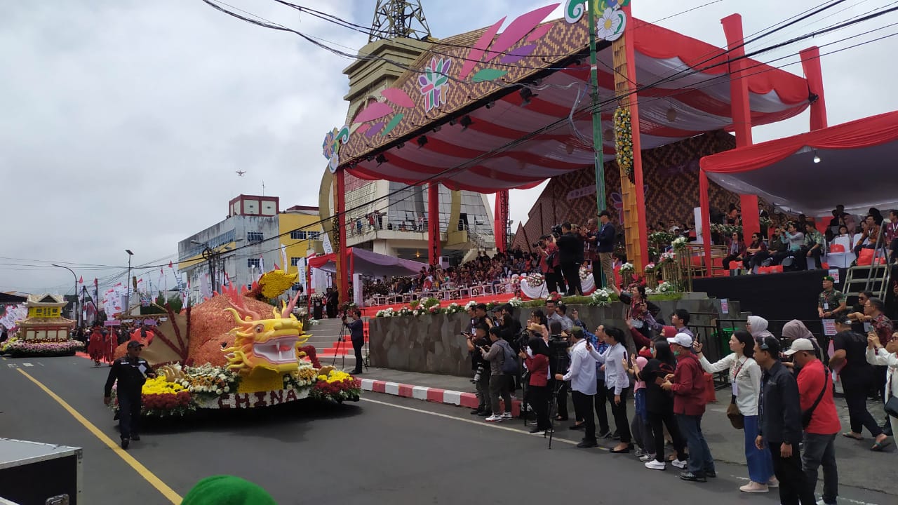 TOF Sukses, Bukti Kerja Nyata Caroll Senduk 