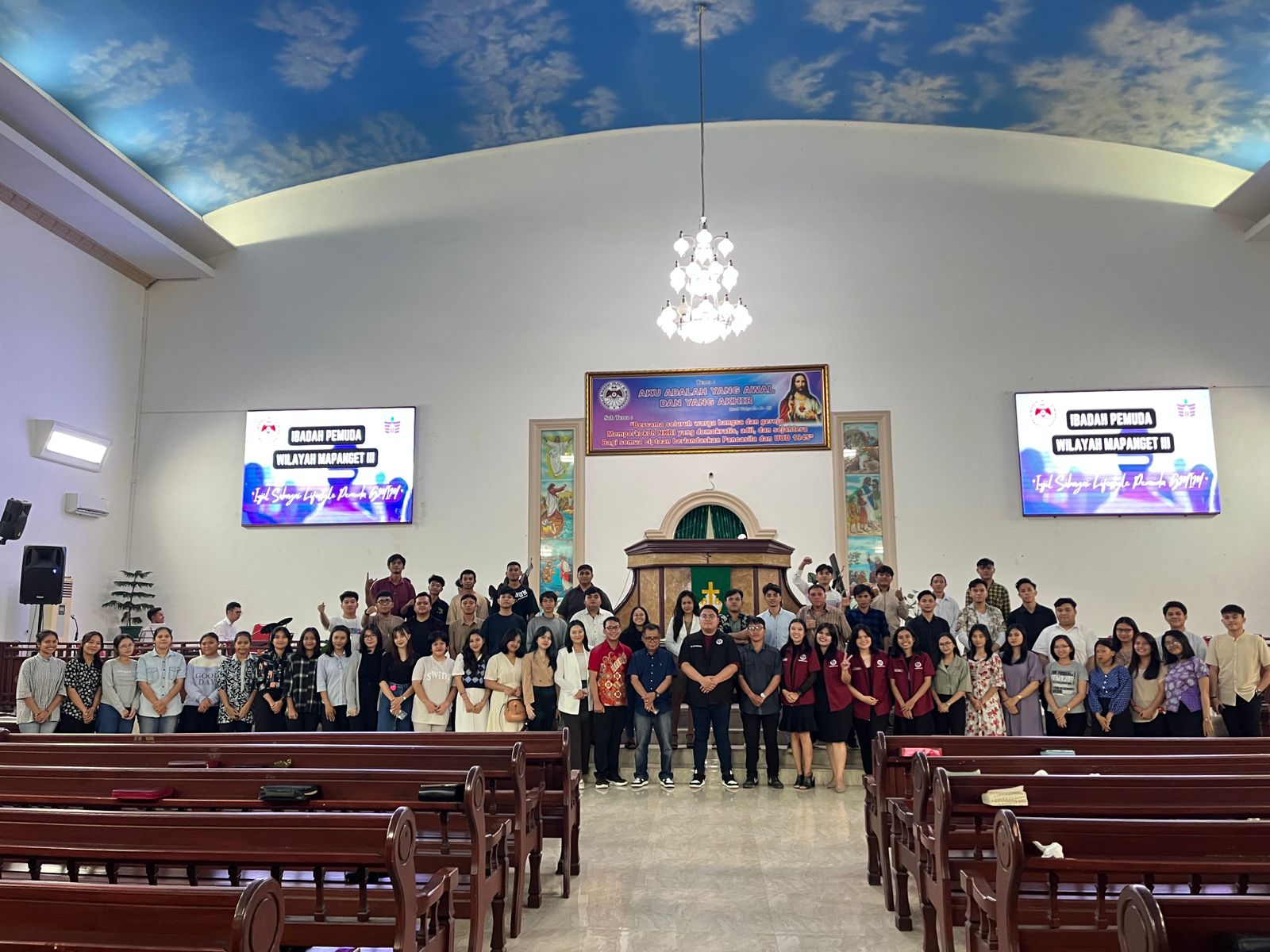 Rio Dondokambey: Yesus Sebagai Fondasi Kehidupan 