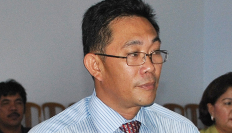 Ketidak-Disiplinan Pejabat Minahasa Tuai Kecaman Dewan