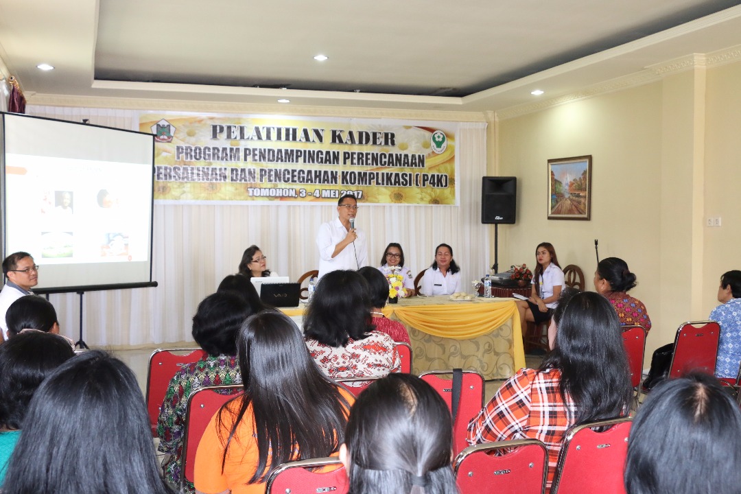 Kader Kesehatan Tomohon Dibekali Program P4K