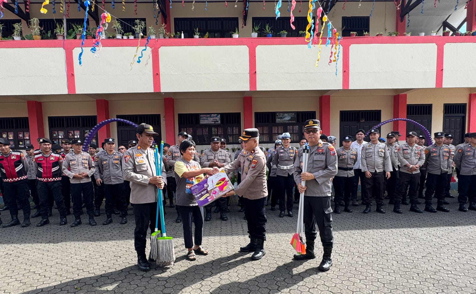 Polres Tomohon Giatkan Bakti Religi
