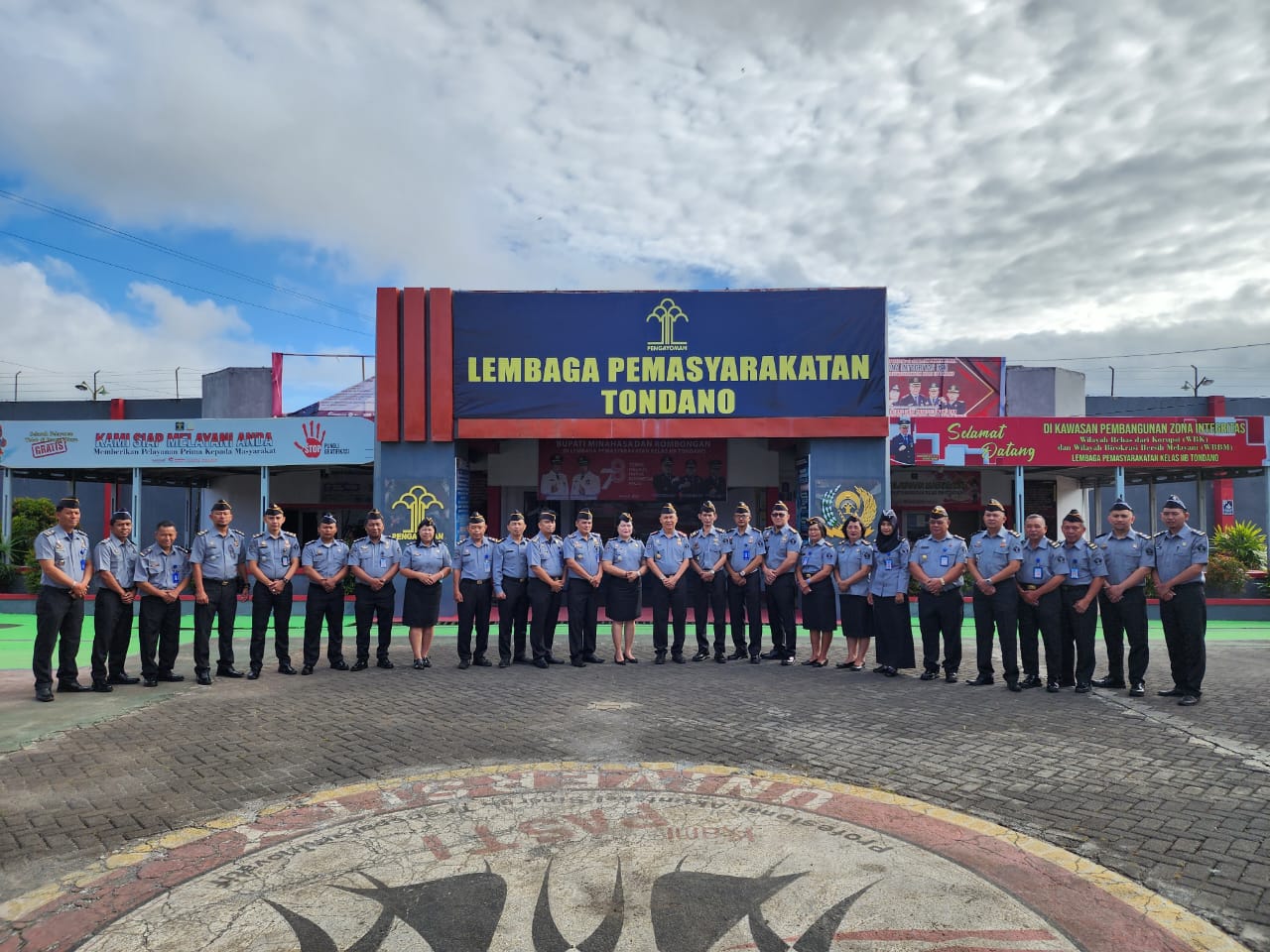Sejak 21 Agustus 2023, Pegawai Lapas Tondano Kenakan Seragam Baru