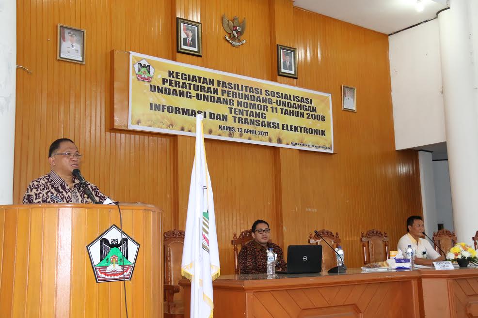Pemkot Tomohon Sosialisasikan Perppu Informasi dan Transaksi Elektronik