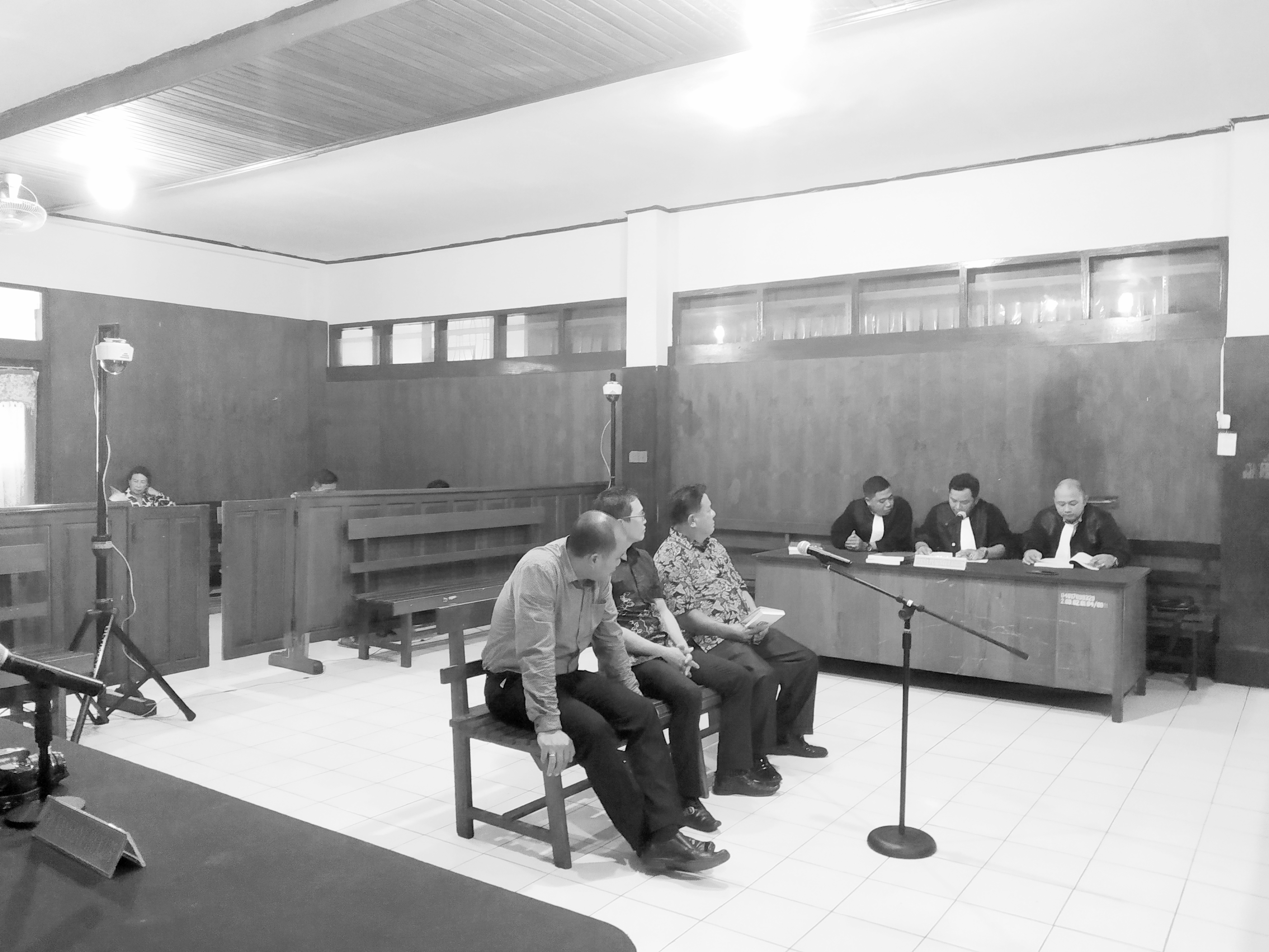 Tiga Terdakwa Dugaan Korupsi Penahan Tanggul Minsel, Dituntut