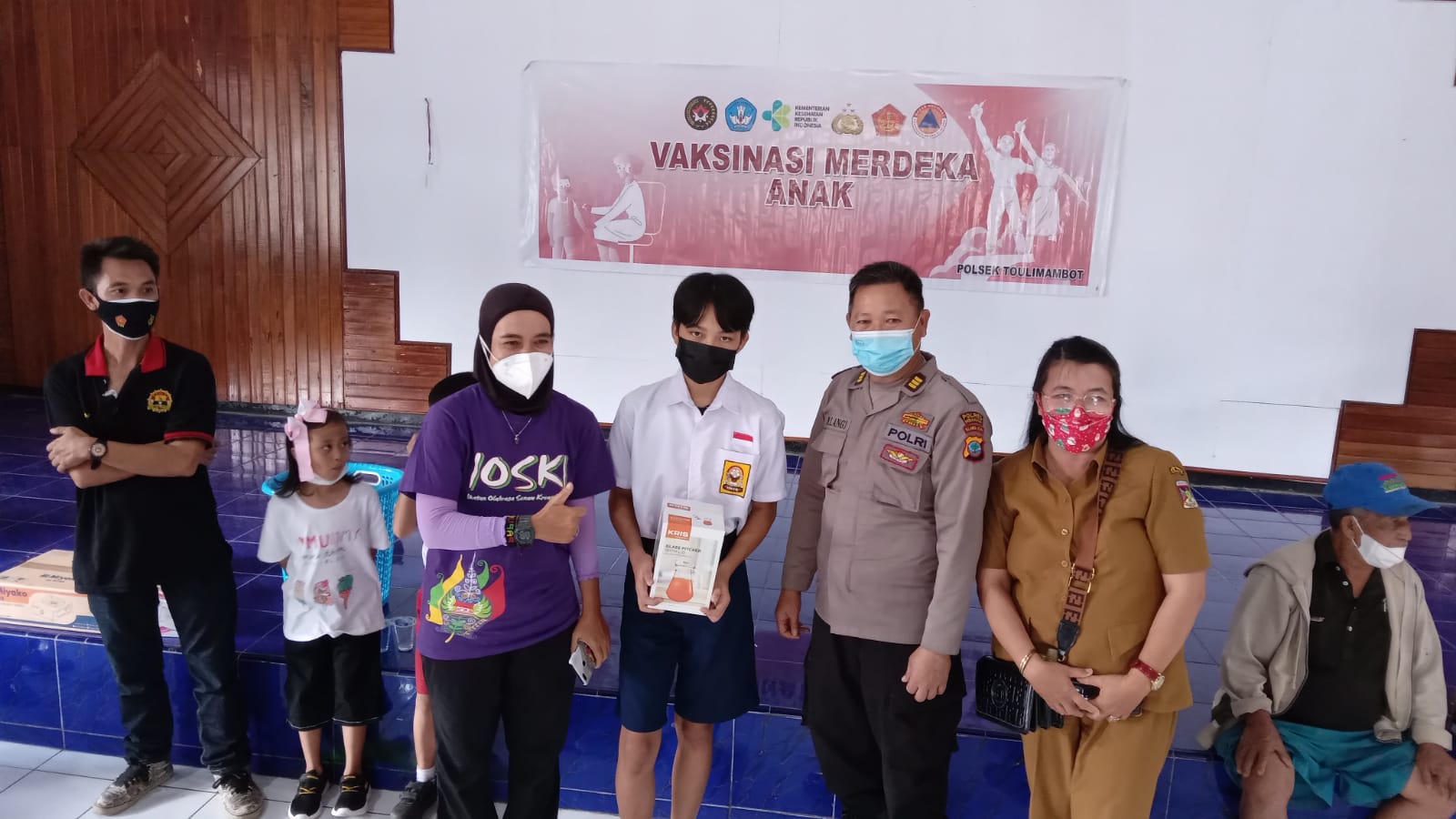 Pacu Vaksinasi, Polres Minahasa Sediakan Doorprize