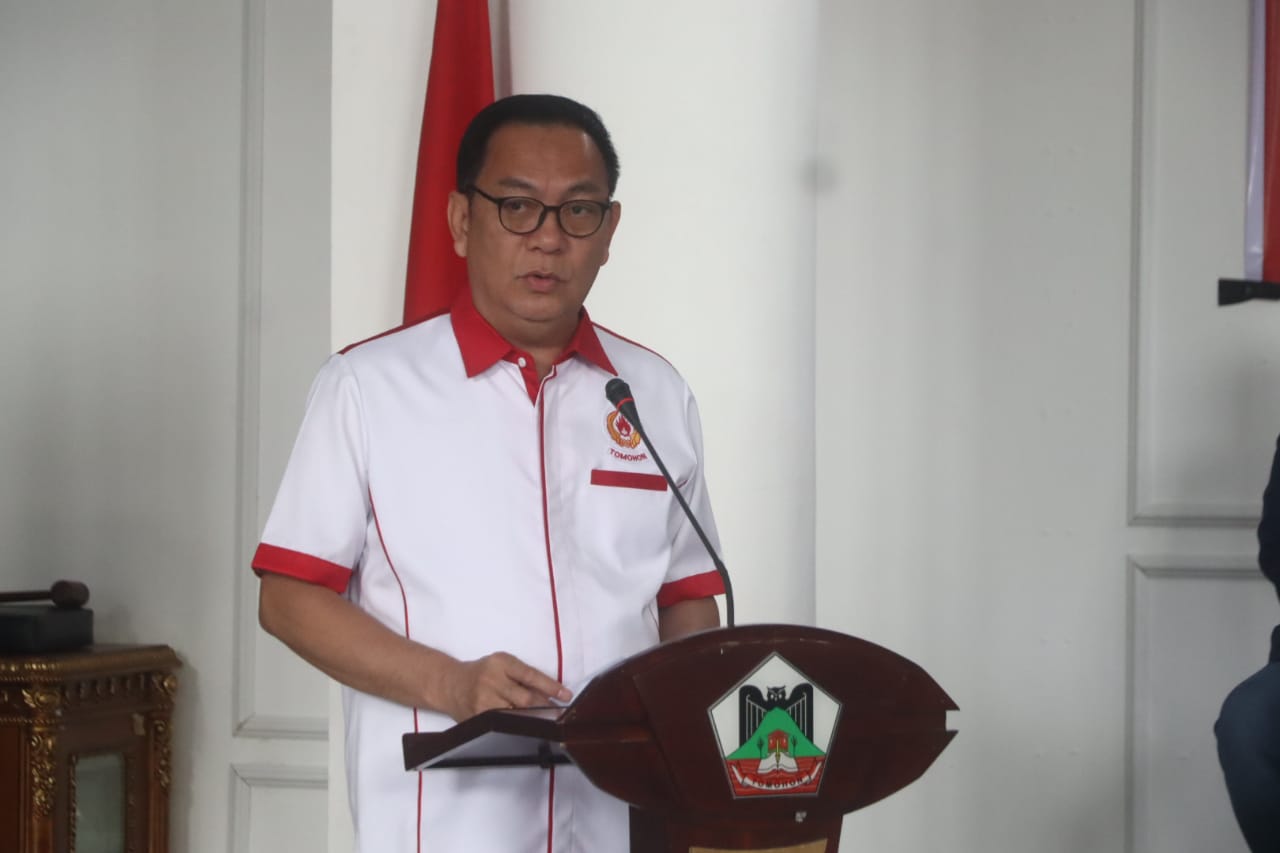 Caroll Senduk Kembali Nakhodai KONI Tomohon 2025-2029