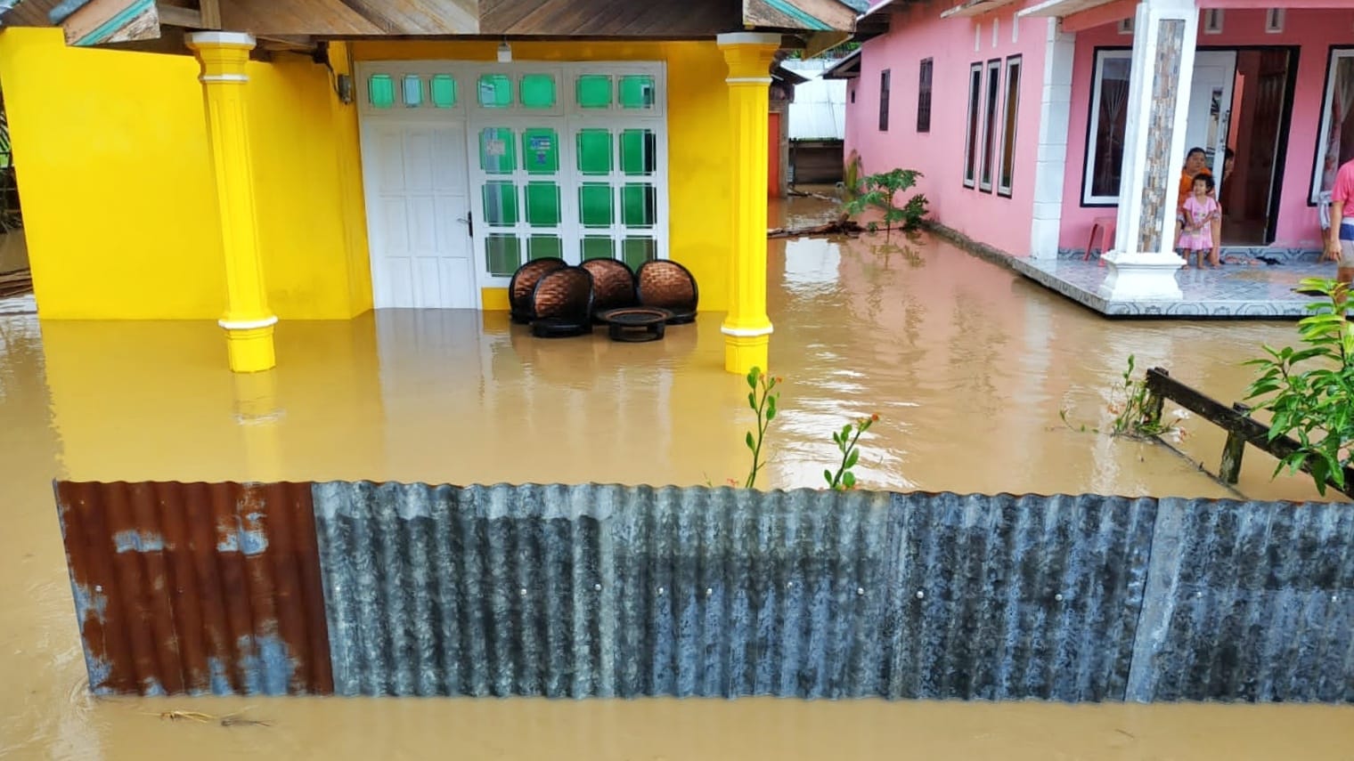 Hujan Deras Picu Sungai Meluap, Sejumlah Desa di Boltim Terendam Banjir