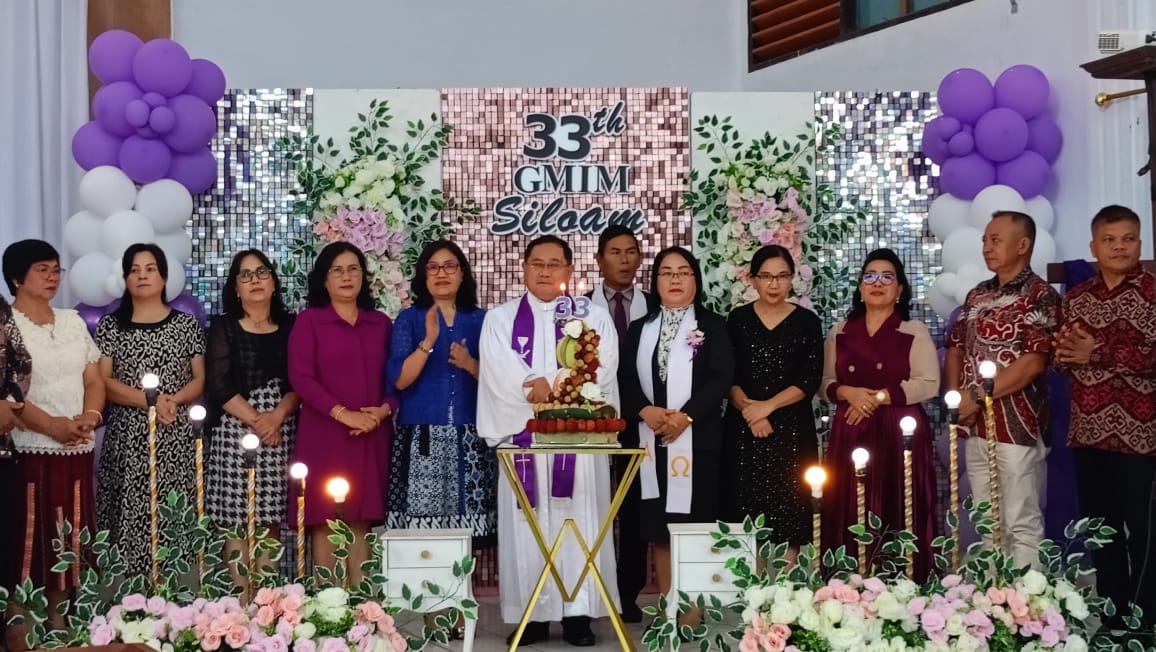 Solang Wakili Walikota Caroll di HUT GMIM Siloam Taratara