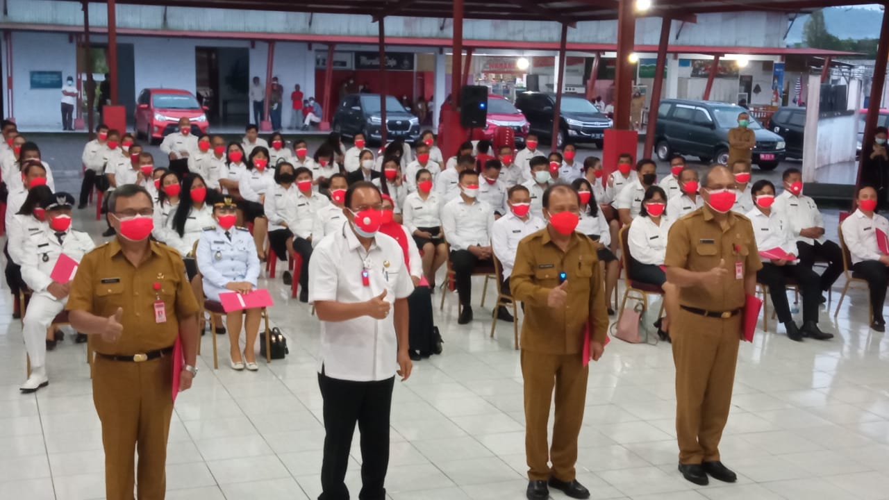 97 Pejabat Pemkab Minahasa Dilantik, Bupati Roring Bicara Pelayan Masyarakat
