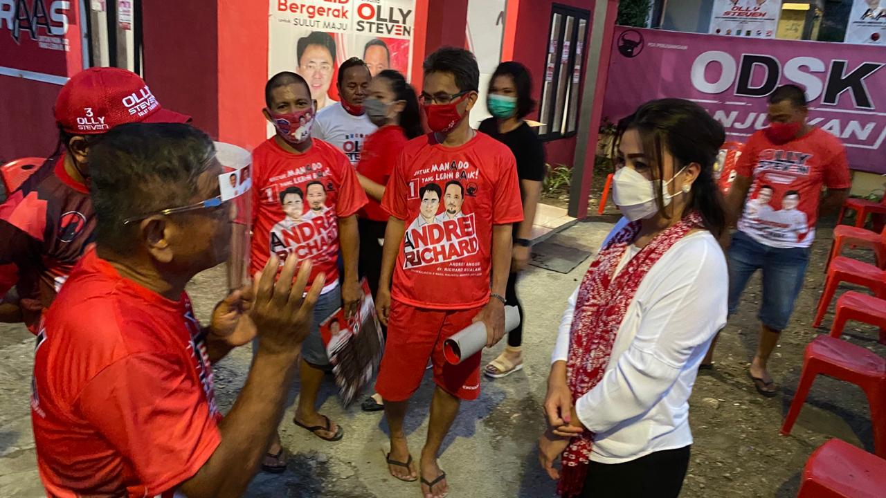 Istri Calon Wali Kota Manado Sambangi Rumah Relawan  