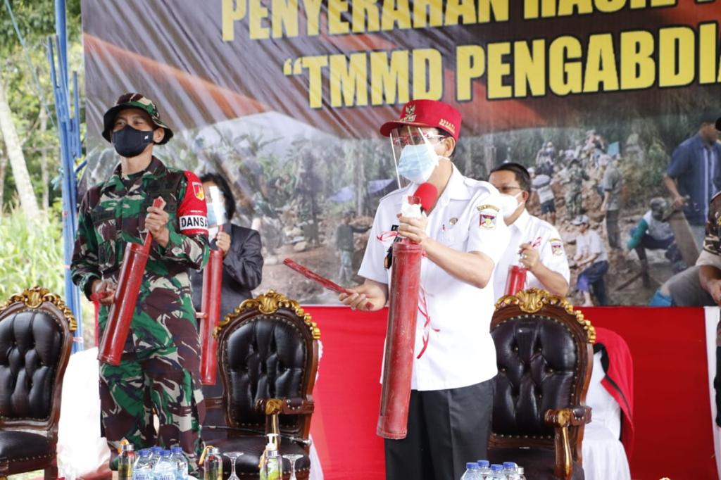 TMMD ke-108 Resmi Ditutup, Bupati Minahasa Apresiasi TNI