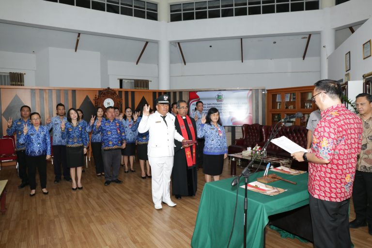 Tahap 2, Walikota Caroll Kembali Lantik Pejabat Baru