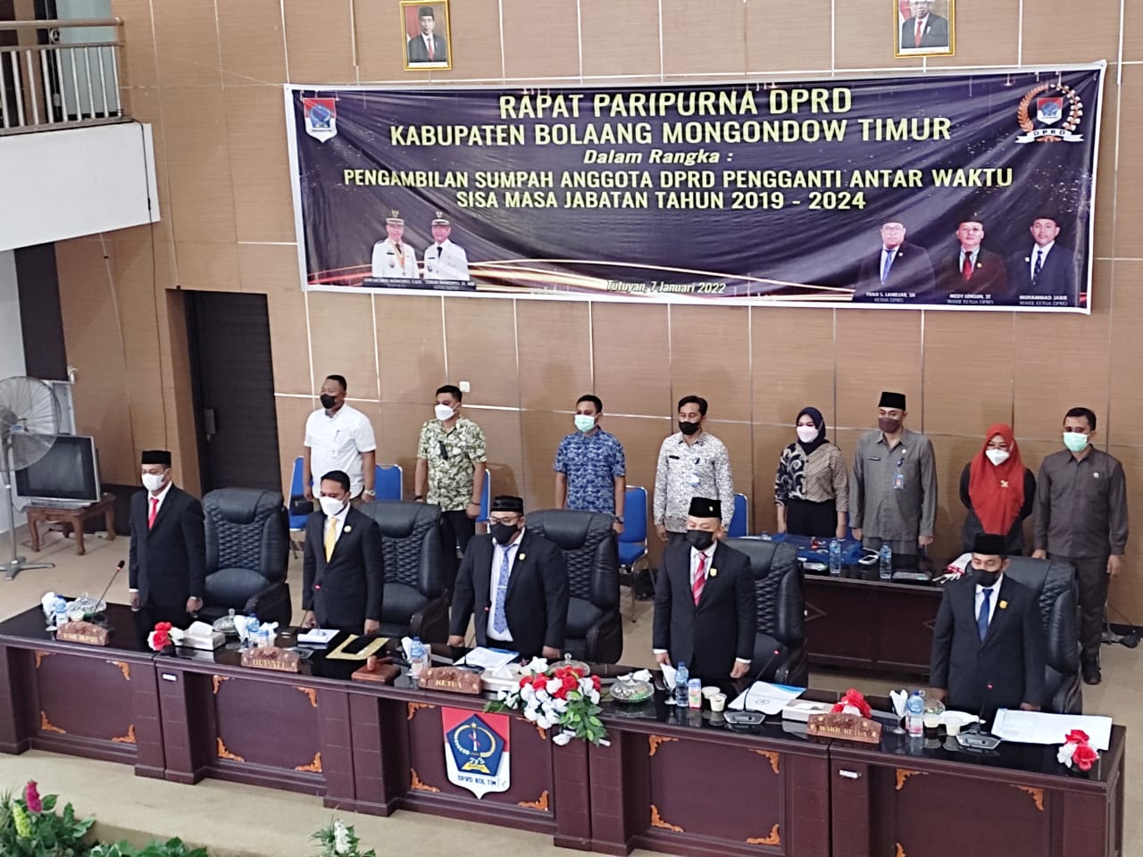 Fraksi Golkar PAW, DPRD Boltim Gelar Paripurna Pengambilan Sumpah 