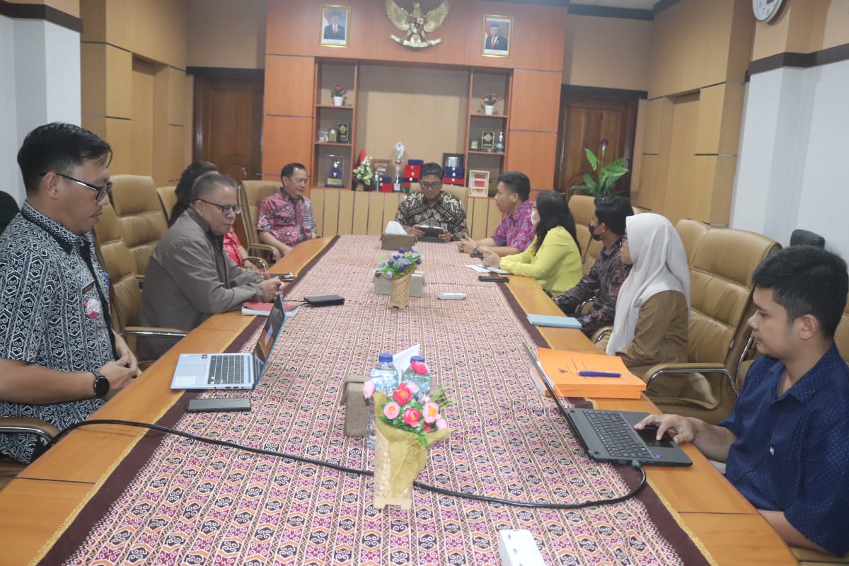 Walikota Tomohon Ikuti Exit Briefing Bersama BPK Sulut