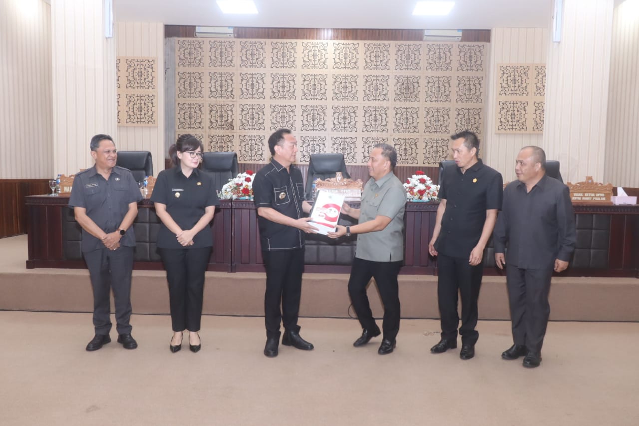 Ranperda Perubahan APBD Tomohon 2025 Disampaikan ke DPRD