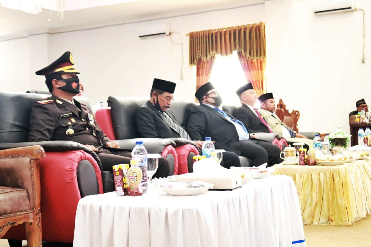 Dengar Pidato Kenegaraan Presiden, DPRD Boltim Gelar Paripurna Istimewa