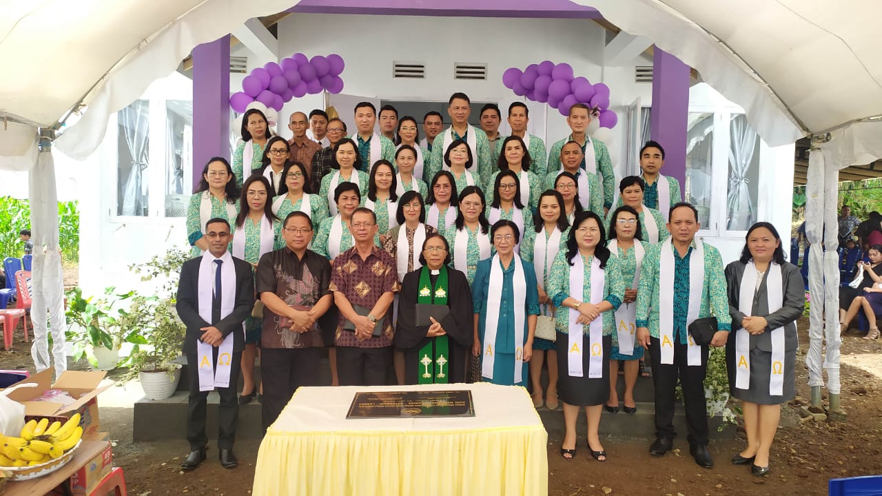 Kanisah GMIM Getsemani Lansot Ditahbiskan