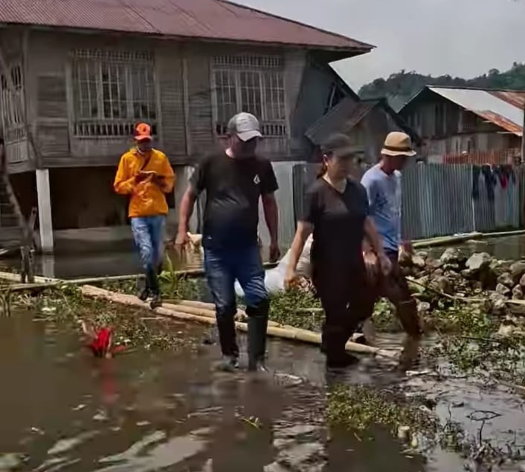 Ratusan Rumah Banjir di Kecamatan Kakas, Begini Disampaikan Wabup VaSung