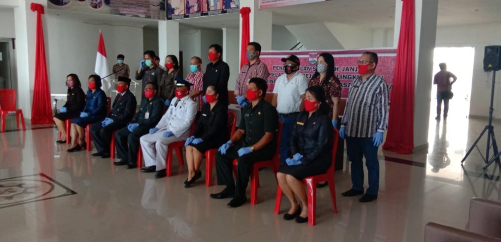 Isi Kekosongan Jabatan, Wabup Mitra Lantik 8 Pejabat Eselon II dan III 