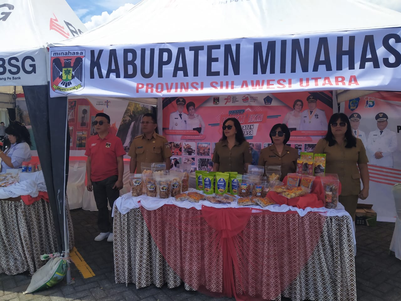 HUT Kemenkumham ke 78, Pemkab Minahasa Pamerkan Kerajinan Tangan Hasil UMKM 