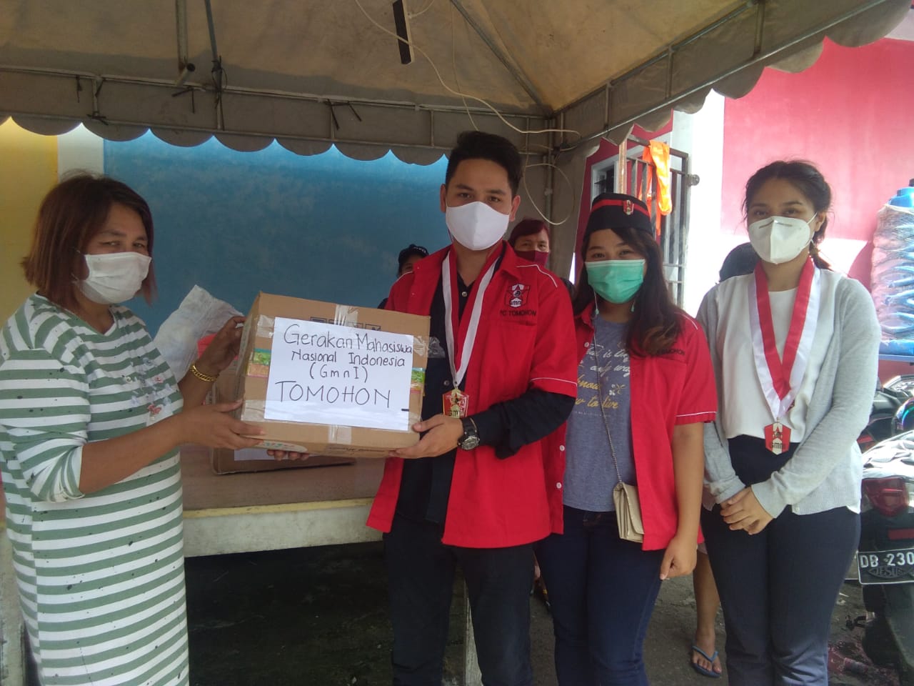 GMNI Tomohon Salurkan Bantuan