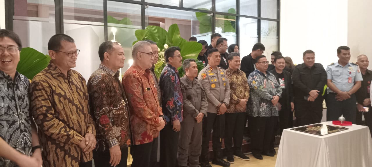 Rahmat Bagja Resmikan Kantor Bawaslu Sulut 