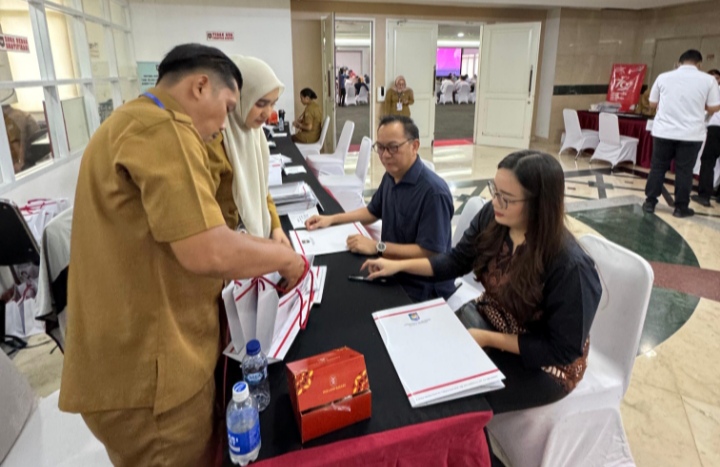 Jelang Pelantikan, Caroll-Sendy Registrasi di Kemendagri