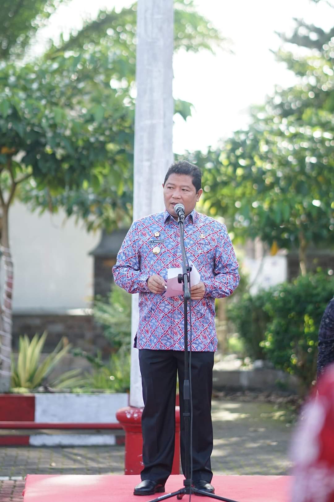 Penjabat Bupati Jemmy Kumendong Pimpin Apel Perdana di Bulan Januari 2024 