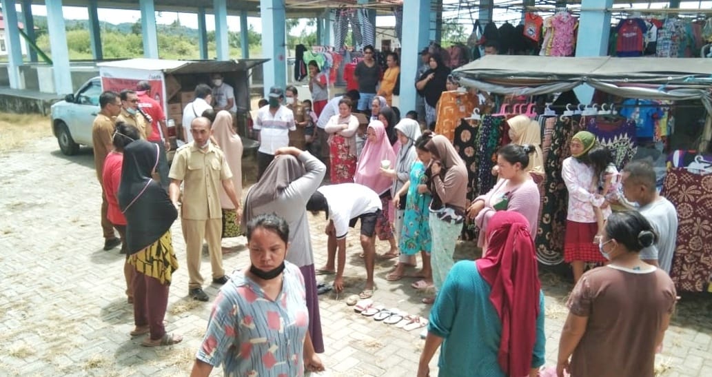 Pemda Boltim Kembali Gelar Operasi Pasar Minyak Goreng