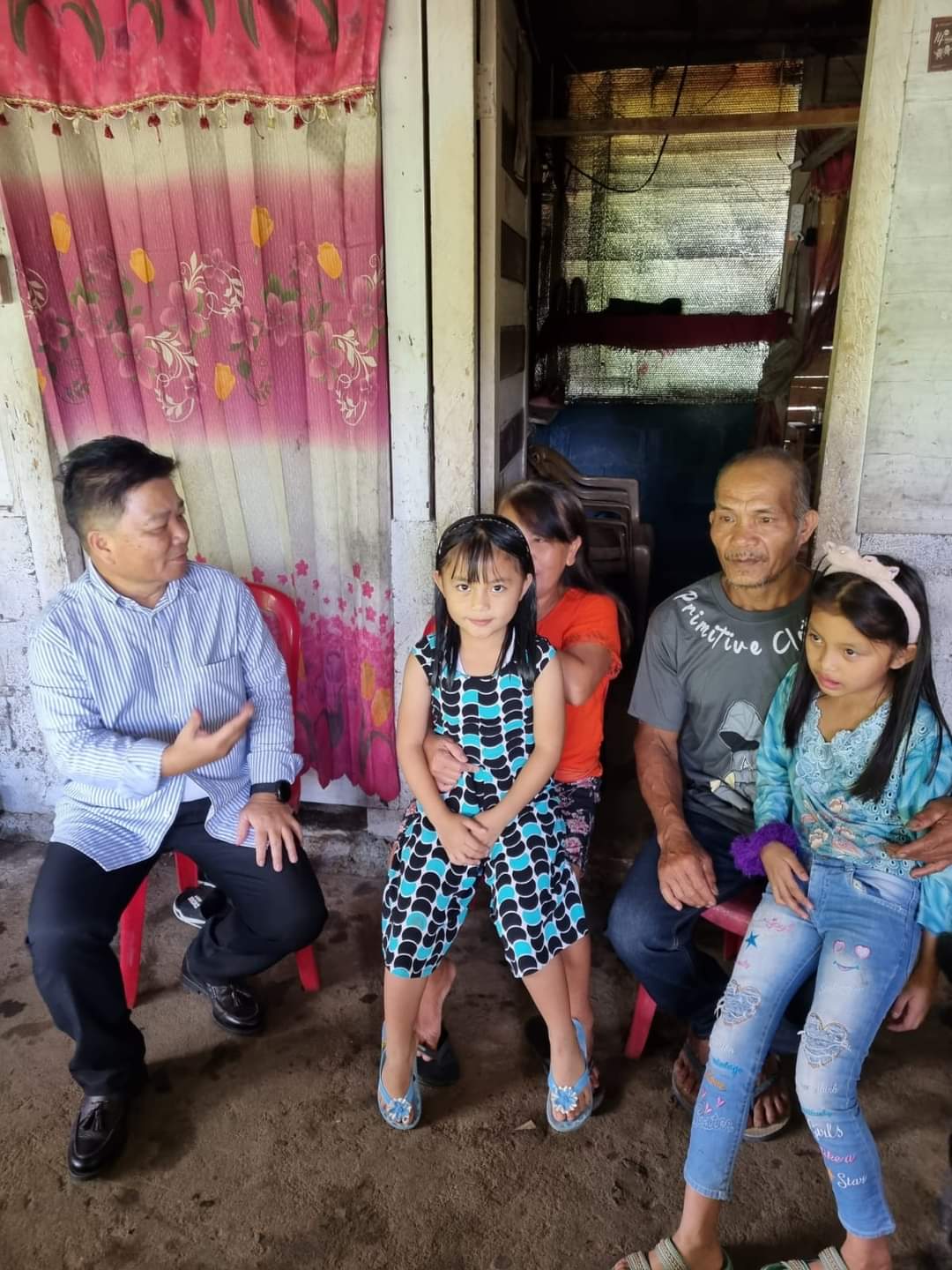 Kegiatan reses dari anggota DPRD Kota Tomohon, Jimmy Mewengkang